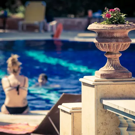 Avalon Airport Thessaloniki Hotel