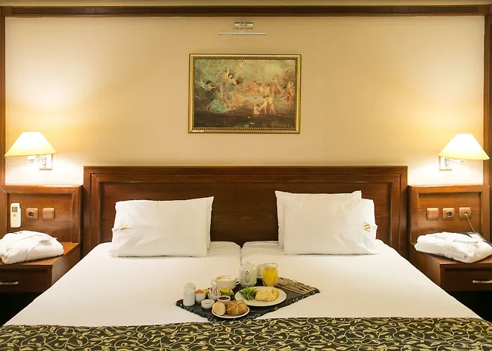 Avalon Airport Thessaloniki 4*